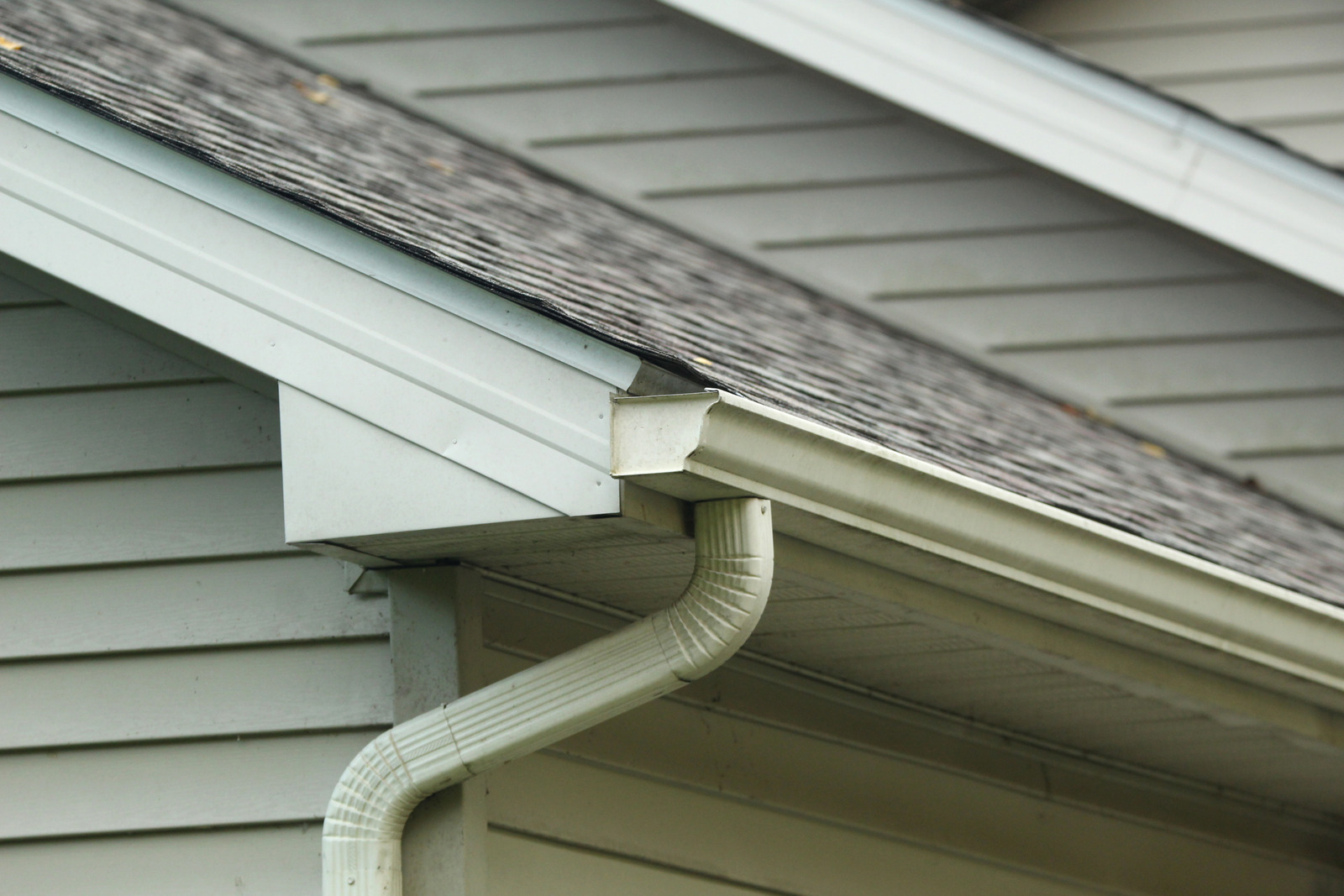 What Are the Best Gutter Materials? A Complete Guide for Homeowners